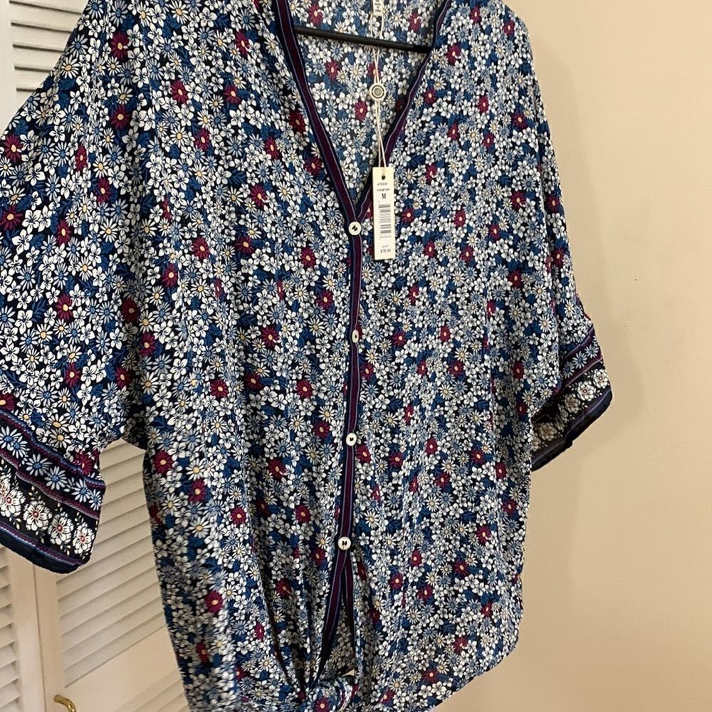Max Studio Blouse - Picture 4 of 8